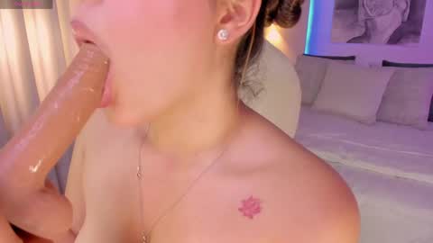NATHALIE online show from May 11, 2:45 pm