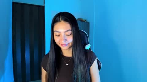 Snapshot of nathalie_rose chatting on September 27, 5:23 am Nathalie online show from September 27, 5:23 am