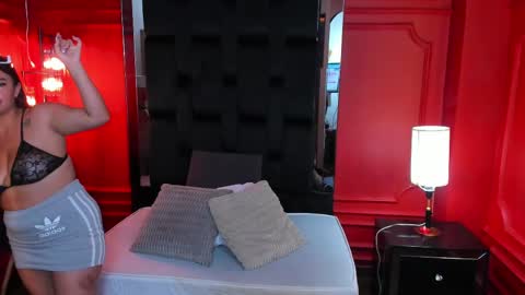 nathalie rossel online show from February 23, 1:13 am