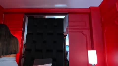 nathalie rossel online show from March 5, 1:21 am