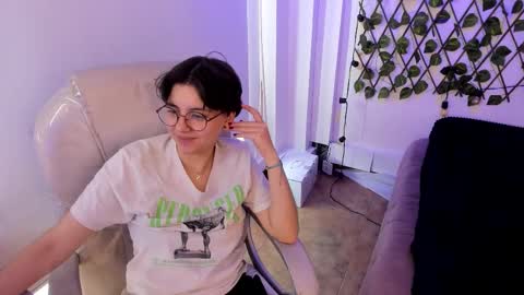 nathalyy_ds online show from October 1, 8:48 pm