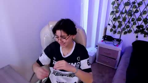 nathalyy_ds online show from October 2, 8:05 pm