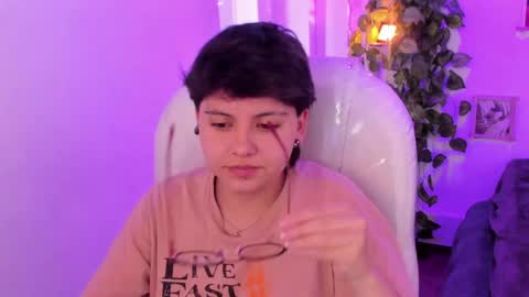 Snapshot of nathalyy_ds chatting on April 9, 8:36 pm nathalyy_ds online show from April 9, 8:36 pm