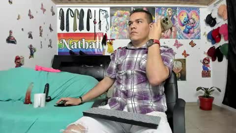 Snapshot of nathan_sanchez chatting on December 31, 3:31 pm Nathan online show from December 31, 3:31 pm