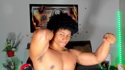 Snapshot of nathan_sexy247 chatting on February 21, 2:12 am Nathan online show from February 21, 2:12 am