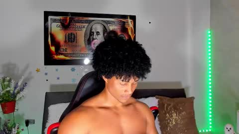 Snapshot of nathan_sexy247 chatting on March 6, 3:30 pm Nathan online show from March 6, 3:30 pm