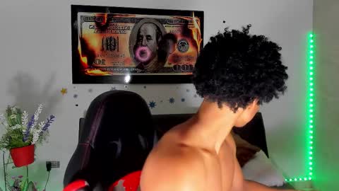 Snapshot of nathan_sexy247 chatting on March 25, 10:43 am Nathan online show from March 25, 10:43 am