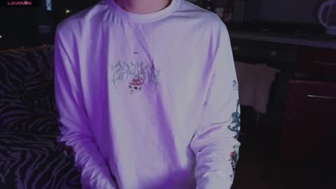 N A T H AN online show from February 5, 12:54 pm