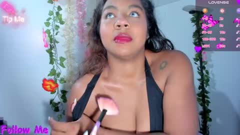 Snapshot of nathasha_jhonsom_ chatting on May 29, 10:52 pm Naty online show from May 29, 10:52 pm