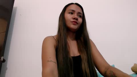 Snapshot of nathy_02 chatting on October 19, 5:57 pm nathy online show from October 19, 5:57 pm