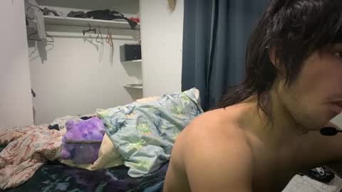 Snapshot of native_boy2 chatting on September 9, 7:41 am native_boy2 online show from September 9, 7:41 am