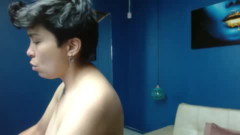Snapshot of nato_evans chatting on December 27, 11:53 pm nato_evans online show from December 27, 11:53 pm