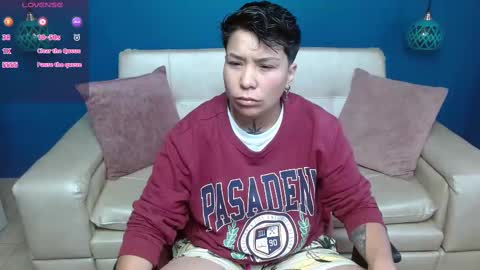 Snapshot of nato_evans chatting on December 31, 12:15 pm nato_evans online show from December 31, 12:15 pm