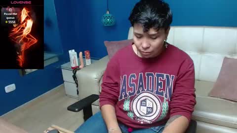 Snapshot of nato_evans chatting on January 11, 12:33 am nato_evans online show from January 11, 12:33 am