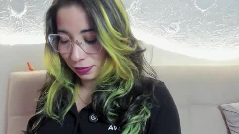 Nat  online show from October 23, 2:33 am