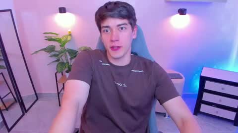 Snapshot of natte__ chatting on March 29, 8:53 pm Nathaniel online show from March 29, 8:53 pm