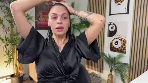 Snapshot of nattywithoutdaddy chatting on September 21, 7:32 am NATTY FIERROS online show from September 21, 7:32 am