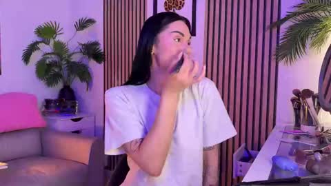 Snapshot of nattywithoutdaddy chatting on October 16, 8:59 am NATTY FIERROS online show from October 16, 8:59 am