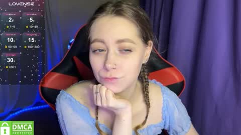 natural_babe666 online show from October 6, 1:36 am