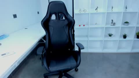 Jazmin Bigboobs online show from February 14, 7:43 pm