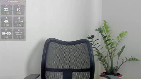 Snapshot of natural_form chatting on March 12, 6:52 am peach online show from March 12, 6:52 am