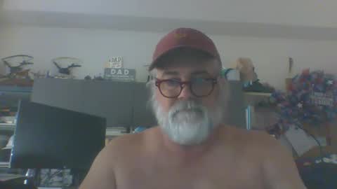 Snapshot of naturalchef69 chatting on December 18, 4:17 pm naturalchef69 online show from December 18, 4:17 pm