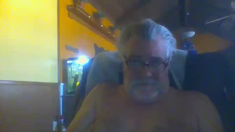 Snapshot of naturalchef69 chatting on October 24, 9:33 pm naturalchef69 online show from October 24, 9:33 pm