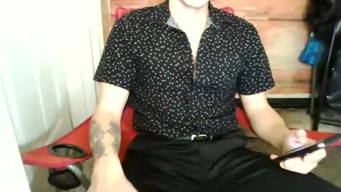 Snapshot of naturesbest951 chatting on March 3, 2:58 am NATURESBEST online show from March 3, 2:58 am