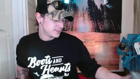 Snapshot of naturesbest951 chatting on March 8, 7:20 pm NATURESBEST online show from March 8, 7:20 pm