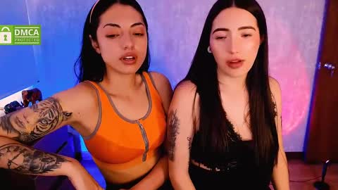 Snapshot of natval_ chatting on December 15, 4:15 pm Natalia Valeria online show from December 15, 4:15 pm