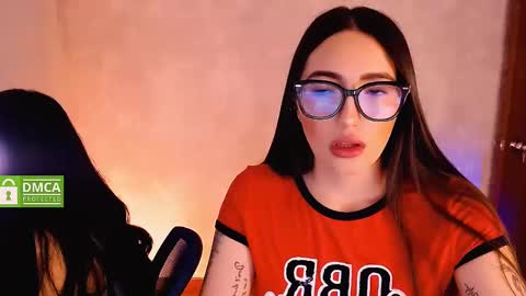 Snapshot of natval_ chatting on February 12, 10:03 am Natalia Valeria online show from February 12, 10:03 am