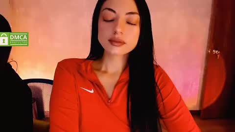 Snapshot of natval_ chatting on February 15, 10:44 am Natalia Valeria online show from February 15, 10:44 am