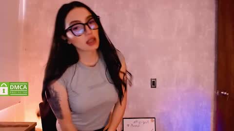 Snapshot of natval_ chatting on February 16, 2:21 pm Natalia Valeria online show from February 16, 2:21 pm