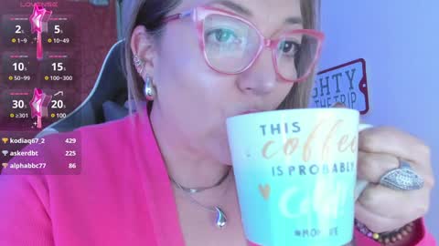 Snapshot of naty__mature_ chatting on January 5, 6:02 am Nataly online show from January 5, 6:02 am