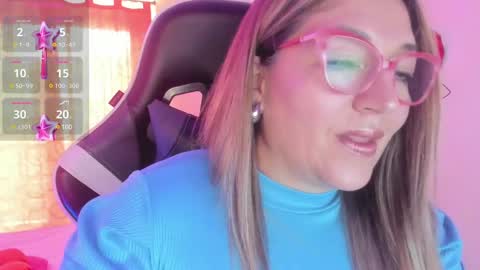 Snapshot of naty__mature_ chatting on February 28, 5:26 pm Nataly online show from February 28, 5:26 pm