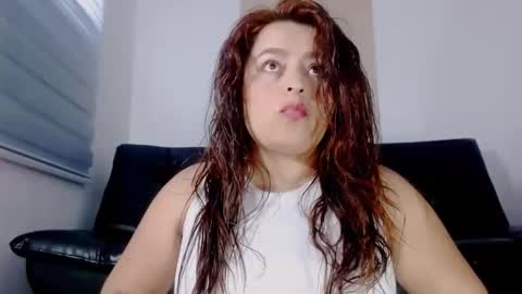 Snapshot of natyboo chatting on May 5, 11:51 am naty online show from May 5, 11:51 am