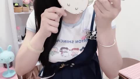 Kiki online show from May 6, 2:19 am