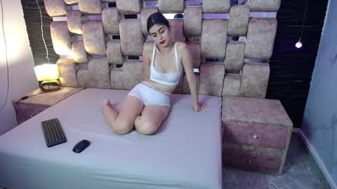 Naty y Alex online show from September 24, 6:44 pm