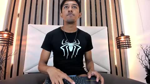 natzuki_ online show from February 1, 12:09 am