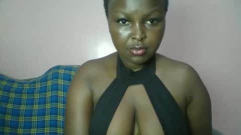 naughti_garlie online show from February 7, 9:35 am