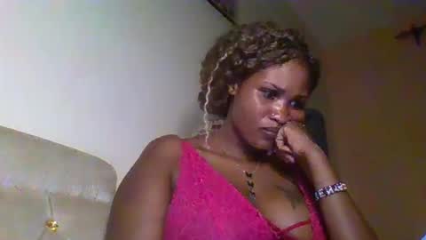 naughty8779 online show from March 17, 9:29 pm