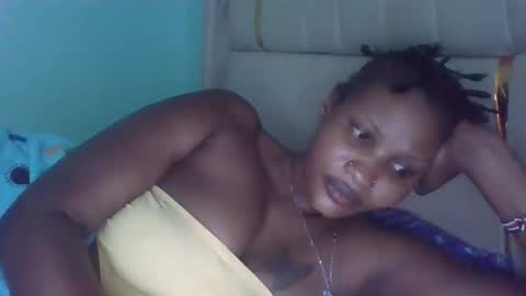 naughty8779 online show from April 2, 11:30 am