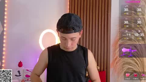 Snapshot of naughty__chris chatting on September 18, 1:35 pm Christopher Chris online show from September 18, 1:35 pm