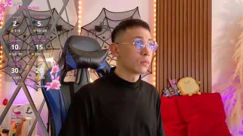 Snapshot of naughty__chris chatting on October 7, 11:51 am Christopher Chris online show from October 7, 11:51 am