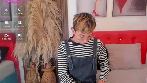 Snapshot of naughty__chris chatting on April 18, 12:20 pm Christopher Chris online show from April 18, 12:20 pm