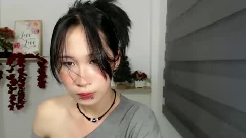 naughty_ashleyxx online show from January 13, 8:58 am
