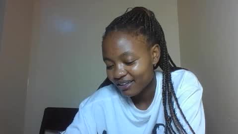 naughty_aura online show from February 3, 6:46 pm