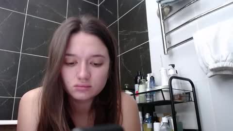 Chris Carrie online show from November 6, 4:02 am