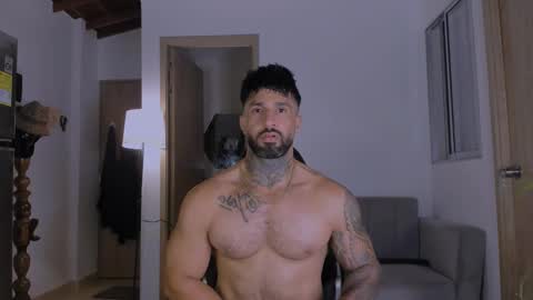 Snapshot of naughty_dominant chatting on March 4, 9:51 am Miller online show from March 4, 9:51 am