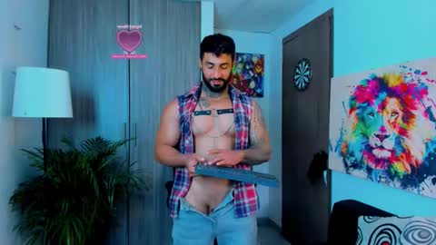 Snapshot of naughty_dominant chatting on October 24, 3:08 pm Miller online show from October 24, 3:08 pm